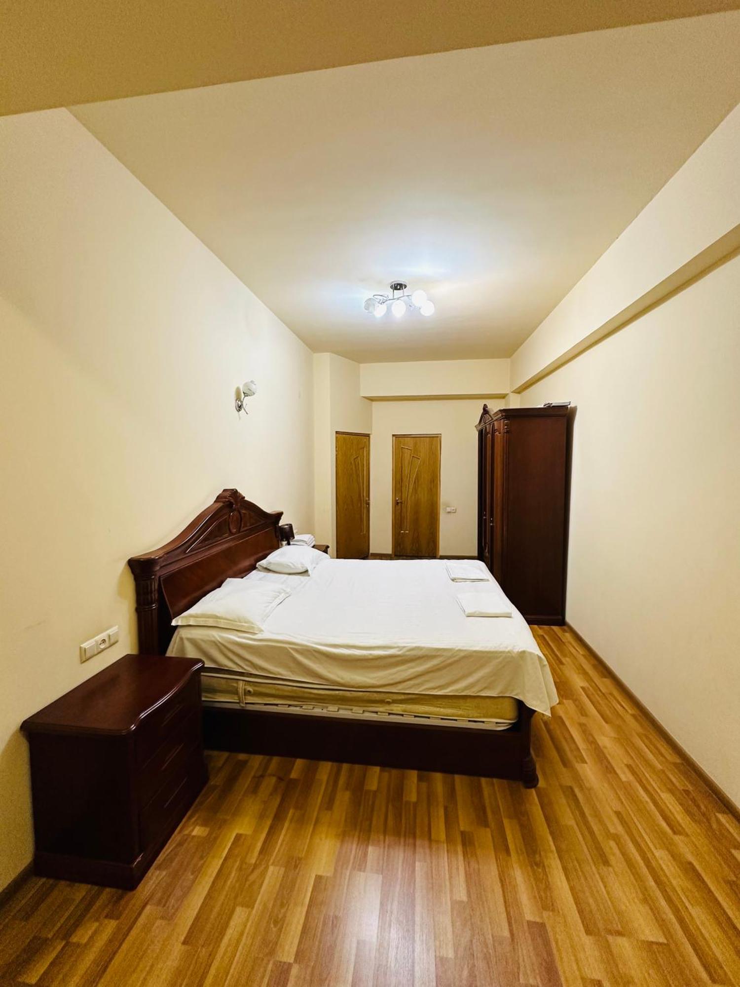 Sakharov Residence, Small Center Jerevan Eksteriør billede
